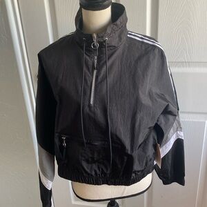 🖤NEW BCBGeneration Sporty Cropped Windbreaker